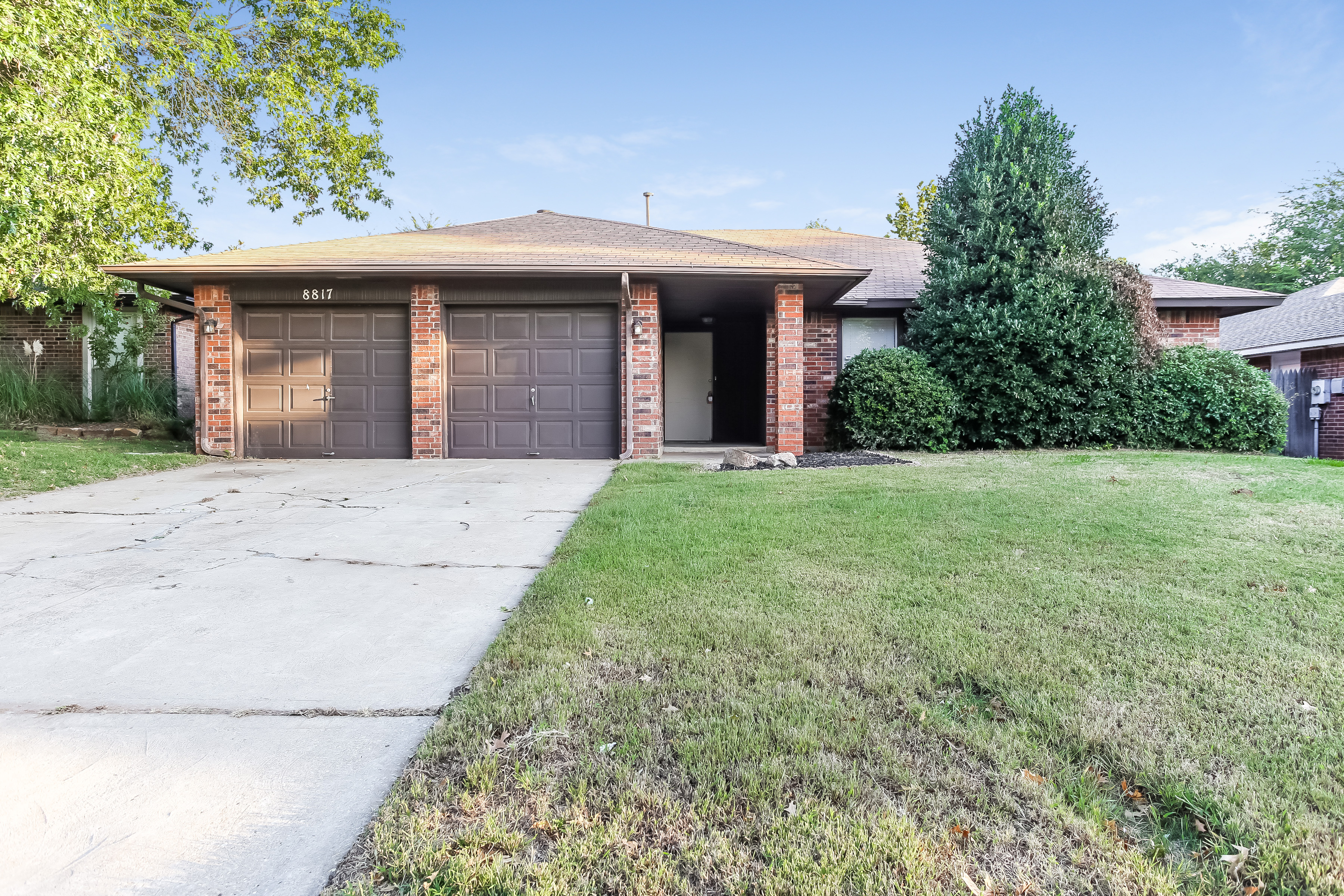 8817 NW 82nd St Oklahoma City, OK 73132